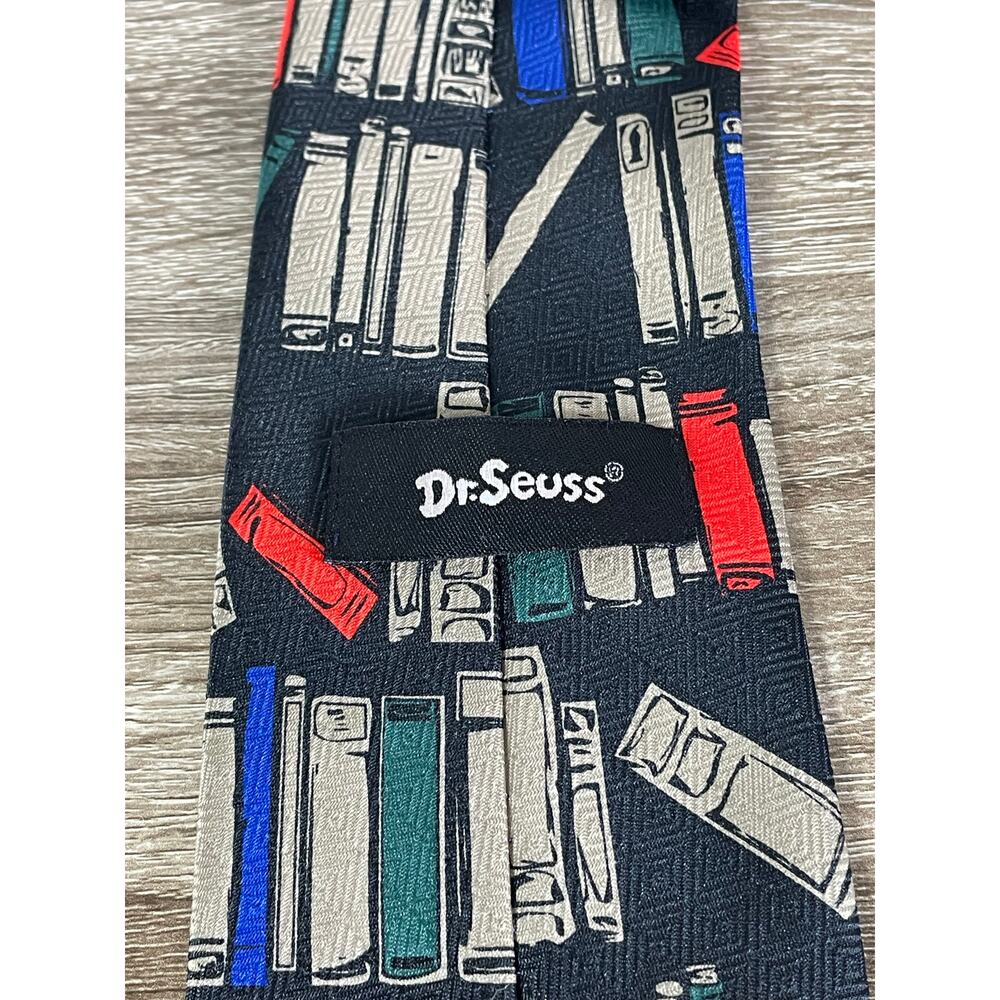 Dr. Seuss Vintage Library Bookshelf Tie Necktie‎ Cat in the Hat Novelty Menswear - Picture 3 of 11